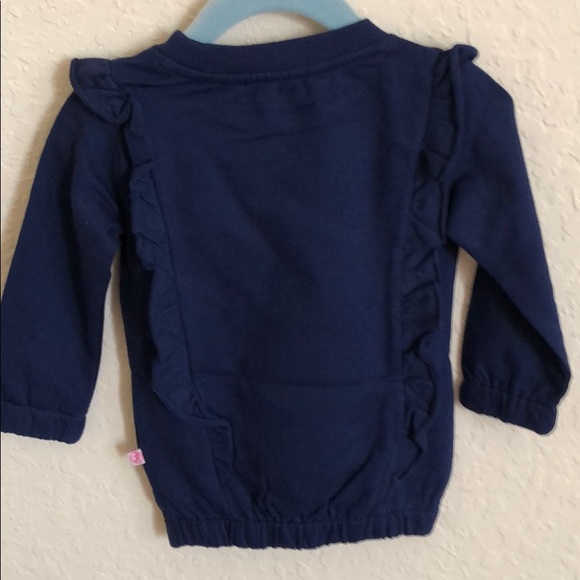 Sophie&Sam Giraffe in Santa Hat Ruffle Sweatshirt - Picture 7 of 9